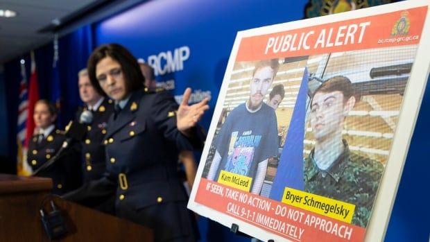 EBZ299uWsAE4dft?format=jpg&name=small