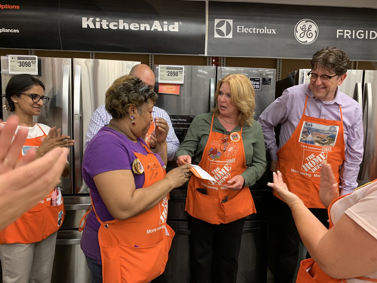 Carly Ulrich (@mscarly_hd) on Twitter photo So proud of all of these amazing associates in Store 1249 earning Executive Homer Awards from <a href="/crystal_hanlon/">Crystal</a> and @MarkQHolifield 
Thank you for living our values! So proud of all of these amazing associates in Store 1249 earning Executive Homer Awards from <a href="/crystal_hanlon/">Crystal</a> and @MarkQHolifield 
Thank you for living our values!