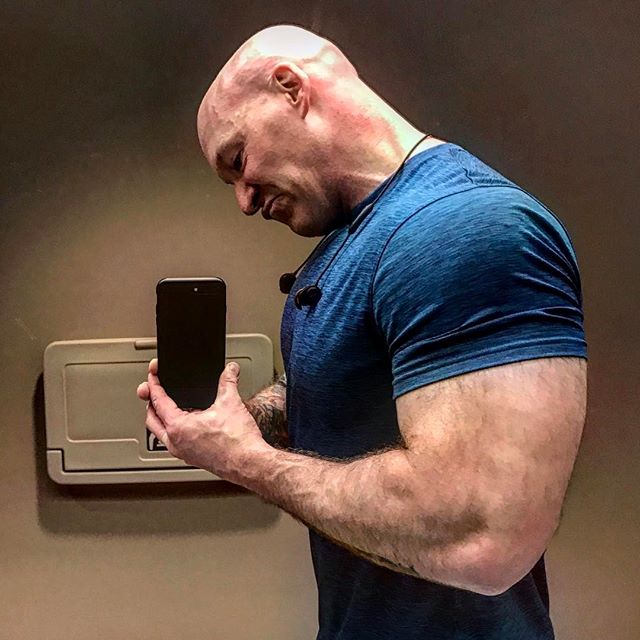 Wayne Howard (@waynehoward77) on Twitter photo 