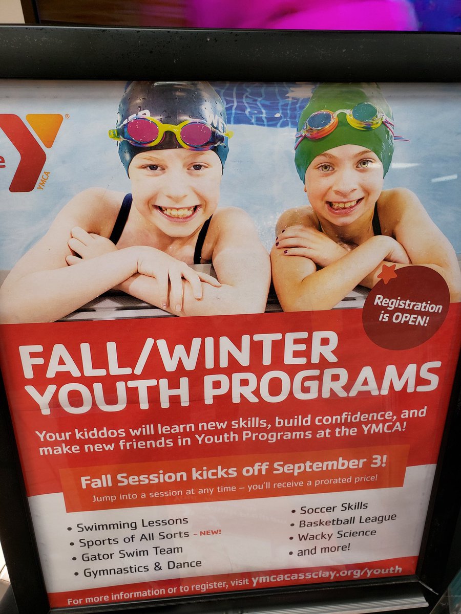 BCBSNDJoVal's tweet photo. Have you checked out the new @ymcacassclay Fall/Winter program guide? There are so many fun activities for all ages including the Gator Swim Team! Oh and the cutie on the left is mine!;) #ymcacassclay #fmgators #swimmom #MyLittle https://t.co/RVDNyXWPeE