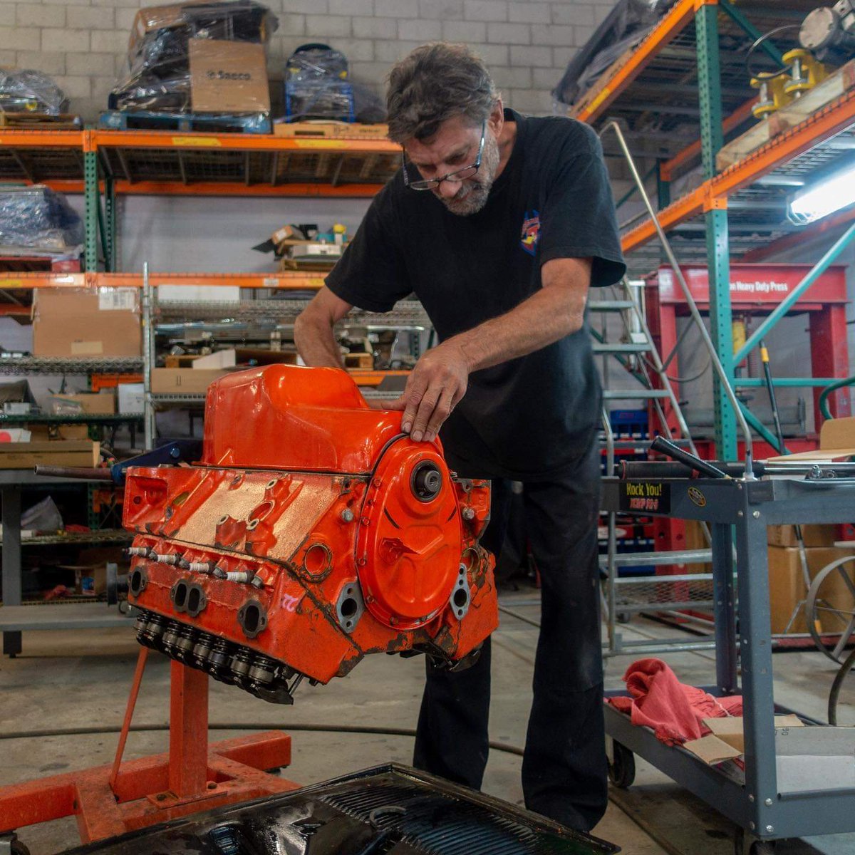 CountessDavis's tweet image. George sealing up a small block Chevy, any guesses what it could be going into? #countskustoms #smallblockchevy #custom #lasvegas