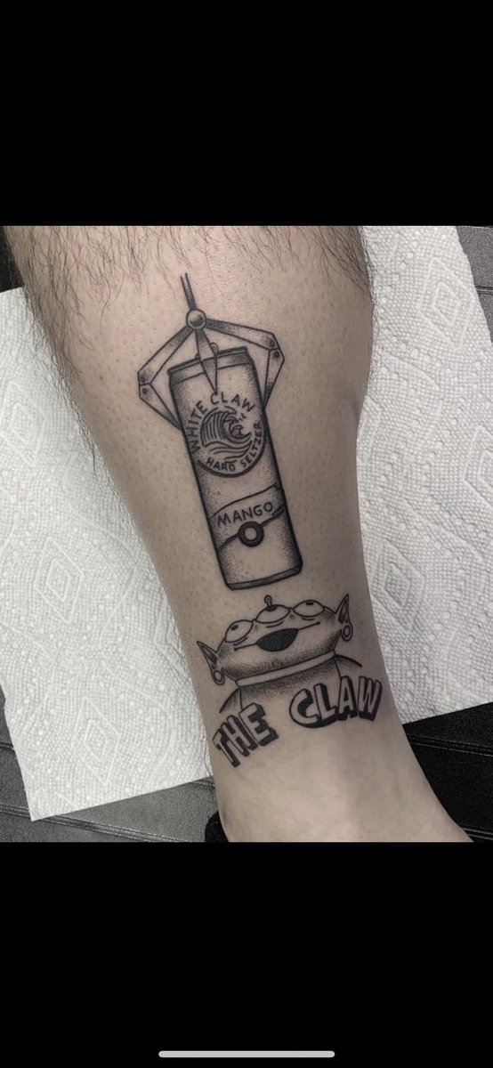 kaitlynlarson11's tweet photo. @taylorhxll_ a tattoo specifically designed for you... maybe not mango though 🤮 https://t.co/q2bTUxwnQ9