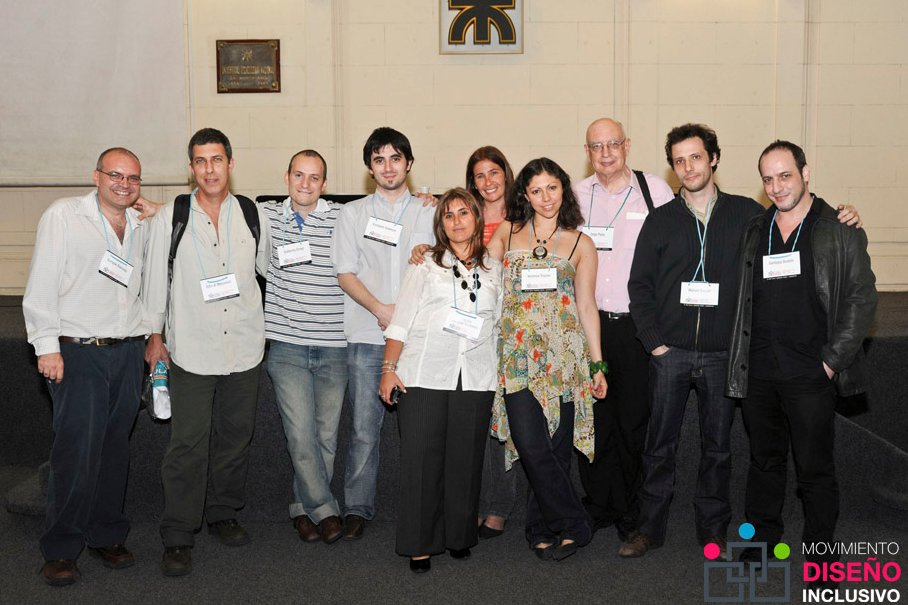 guillermoermel's tweet photo. A decade ago, dear friends &amp; pioneers of the UX field,  gathered in this unique photo. https://t.co/mCVKltKv1C