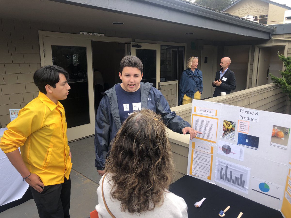 AptosHigh's tweet photo. AHS Robotics team &amp; Environmental Science students making AHS &amp; PVUSD proud at the Santa Cruz County Office of Ed admin kick off! #collegeandcareerreadymariners #sciencechangeslives #oneteam @mlrod32 @PajaroValleyUSD https://t.co/tvIgO5Ga9Z