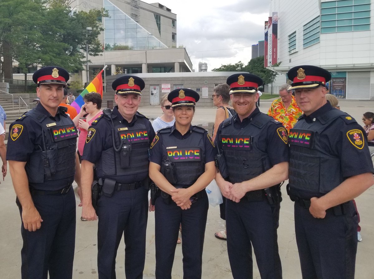WindsorPolice's tweet image. Proud to be in attendance for the @WEPridefest Flag Raising Ceremony. This year, in support of all LGBTQ2S people, several officers will be wearing rainbow "POLICE" patches until the completion of #WindsorEssexPrideFestival.  We celebrate the #diversity in our communities. #PRIDE