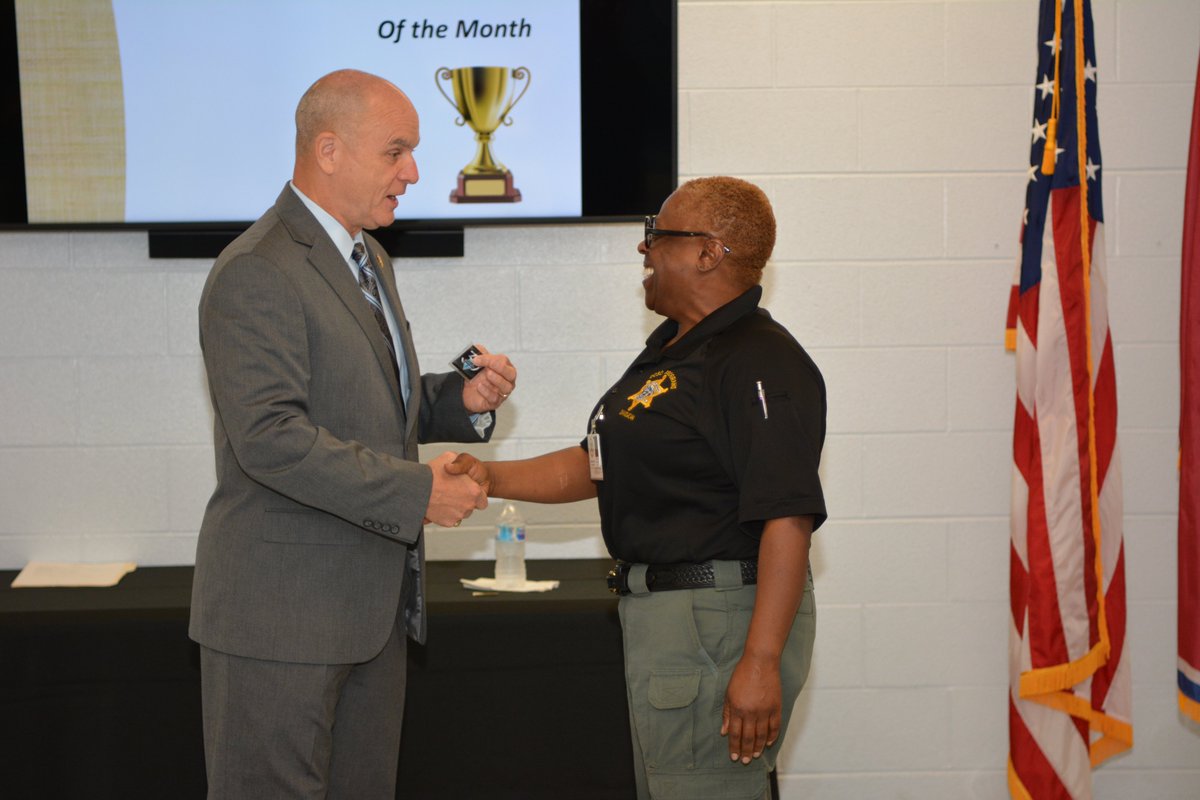 NashSheriff's tweet photo. Each month we nominate a #SuperTweeter! This person through either Facebook, Twitter, or Instagram is our foremost online advocate & helps us spread the word about the great work being done by our officers/staff! Congratulations to our newest #SuperTweeter, Gredonna Wilkerson! https://t.co/Kw5uZ3BFHn