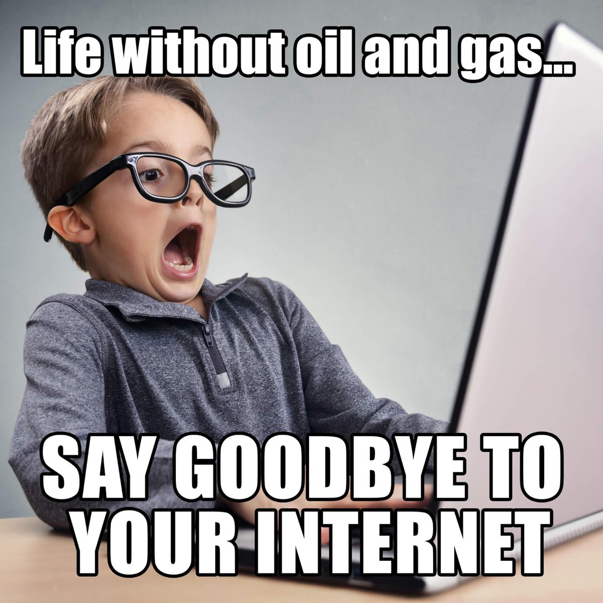 LandGateCorp's tweet photo. What would you do with no internet?
#PetroValues #oilandgas #oil #internet https://t.co/mzPObPehO3
