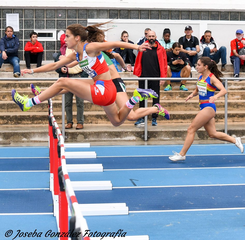 Nunca pares, nunca te conformes❌
Hasta que lo bueno sea mejor y lo mejor excelente💪🏼
¿Vas a rendirte?💥
➖➖➖➖➖➖
🏆 Campeonato de España por Federaciones
📌 Pamplona
📸 Joseba González Fotografía 🔝
➖➖➖➖➖➖
#albertcombinedteam #atletismo #pentathlon #CombinedEvents