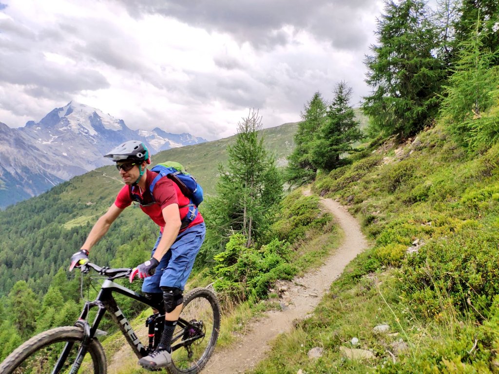 ericmaiwald1's tweet photo. It's always a pleasure to visit the #mountains #outdoorfun #Adventure #trails #mtb #energy https://t.co/FIV0ED4Rf9