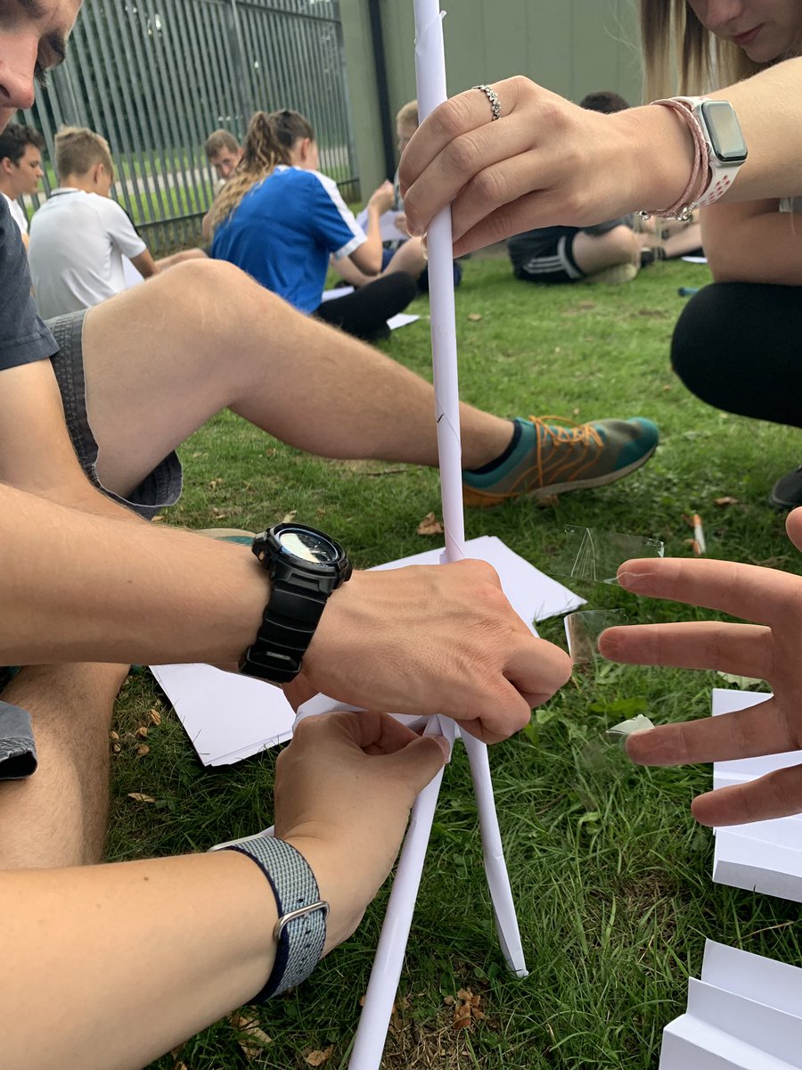 51sqnatc's tweet photo. Little bit of STEM! Build a fortress to withstand the paper snowballs! #WeAre51 the last fortress standing was the staff’s! #StaffHaveFunToo https://t.co/KqBN2DEwK3