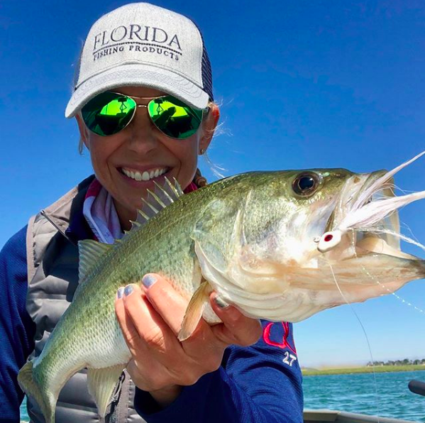 montauktackle's tweet photo. One of our favorite people @shefishes2 in our Performance Pullover with her new friend 🎣 https://t.co/YzcvxY49W7