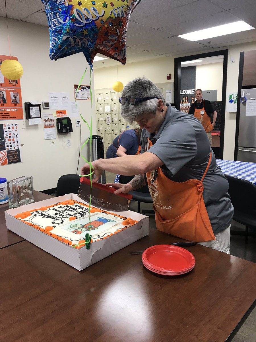 Christina Larson tweet media