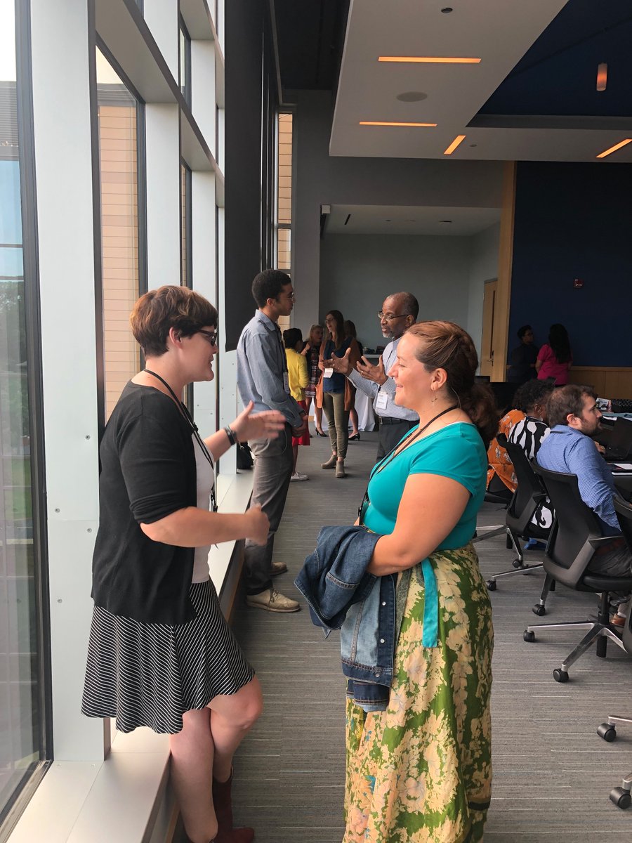 AxelsonCenter's tweet image. #SpeedNetworking at its finest! #CEOBootCamp