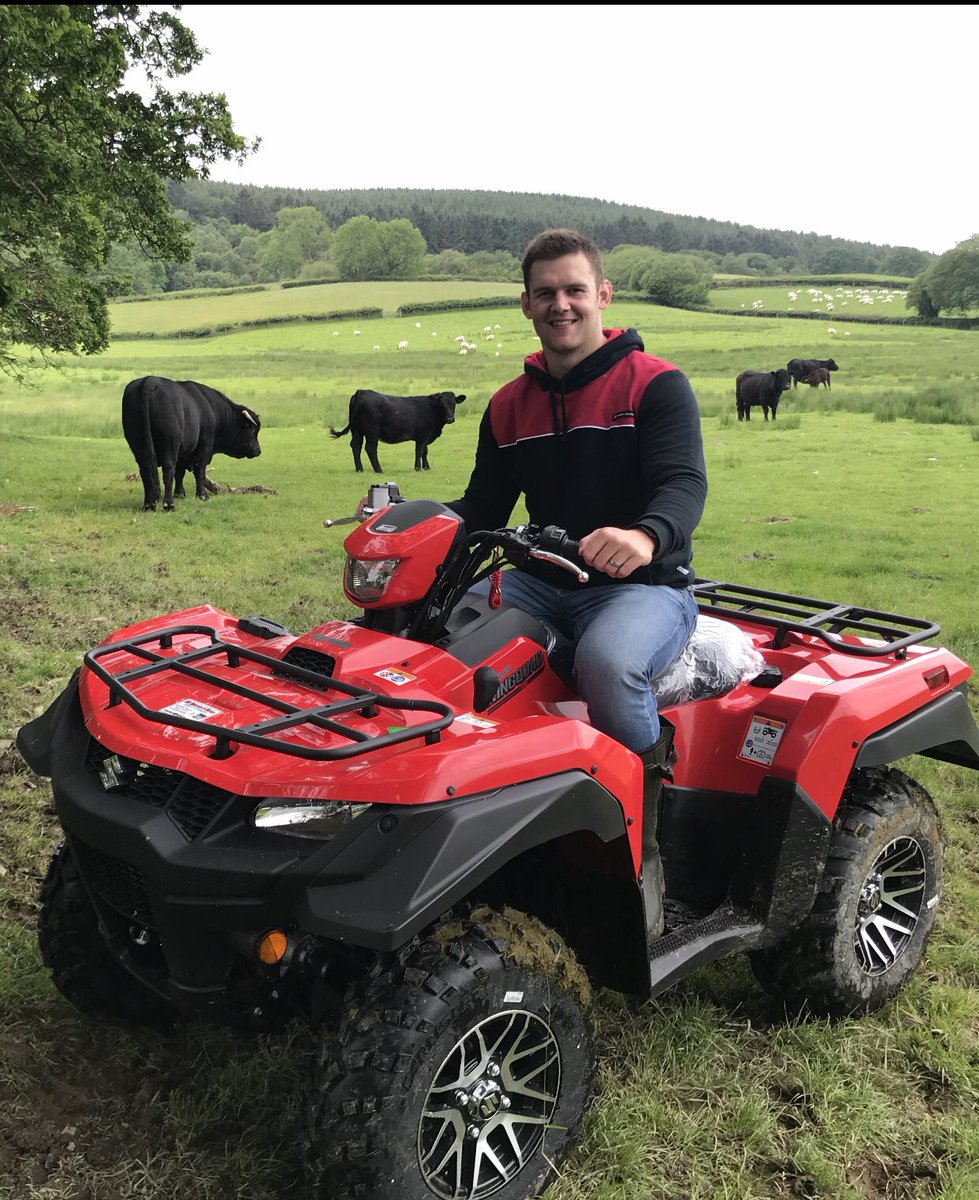 dan_lydiate's tweet photo. Massive  thanks to every British farmer for the hard work you do throughout the year. And also to the British consumers who buy our delicious produce!#Farm24 @FarmersGuardian #nowwerefarming 🚜🐄🐏🐖🐓🌿🌱👍🏻💪🏻 https://t.co/4EfkQGXKeS