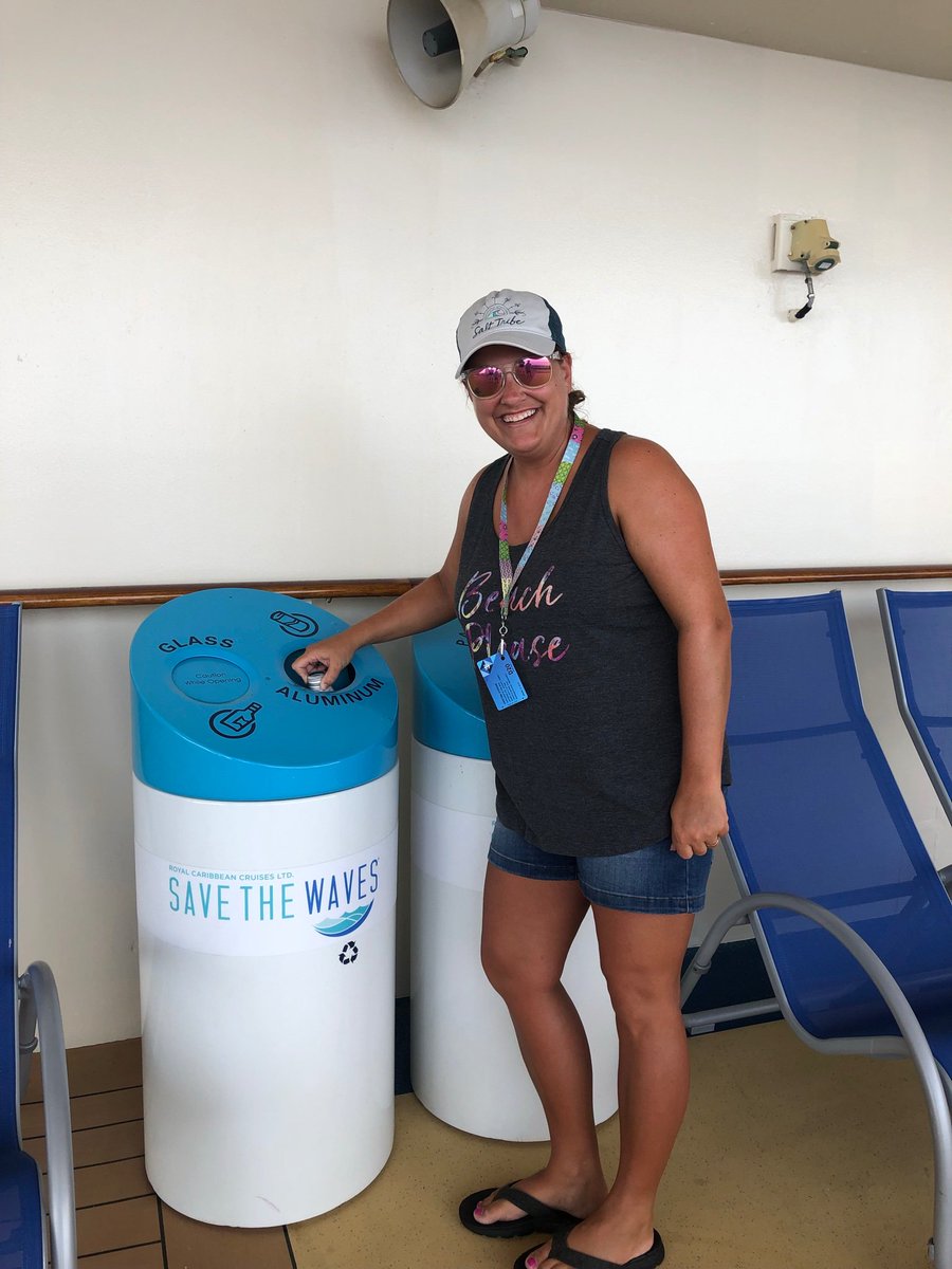 Doing my part to keep it ocean’s clean! “Kindness Selfie” #METeach #SummerSelfieBingo