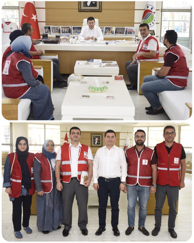 Şükrü Okudan (@okudansukru) on Twitter photo Kepez Belediye Başkanımız ve Akdeniz Bld. Birliği Bşk. Sayın Hakan Tütüncü bey her yıl olduğu gibi bu yılda Türk Kızılayı Derneği Kepez Şubemize kurban bağışında bulundular. Allah kabul etsin, çok yoğun tempolarında kolaylıklar versin. <a href="/HTutuncu/">Hakan TÜTÜNCÜ</a> <a href="/Kizilay/">Türk Kızılay</a> <a href="/drkerem/">Kerem Kınık</a> <a href="/ismailhakkitk/">İsmail Hakkı TURUNÇ</a> Kepez Belediye Başkanımız ve Akdeniz Bld. Birliği Bşk. Sayın Hakan Tütüncü bey her yıl olduğu gibi bu yılda Türk Kızılayı Derneği Kepez Şubemize kurban bağışında bulundular. Allah kabul etsin, çok yoğun tempolarında kolaylıklar versin. <a href="/HTutuncu/">Hakan TÜTÜNCÜ</a> <a href="/Kizilay/">Türk Kızılay</a> <a href="/drkerem/">Kerem Kınık</a> <a href="/ismailhakkitk/">İsmail Hakkı TURUNÇ</a>
