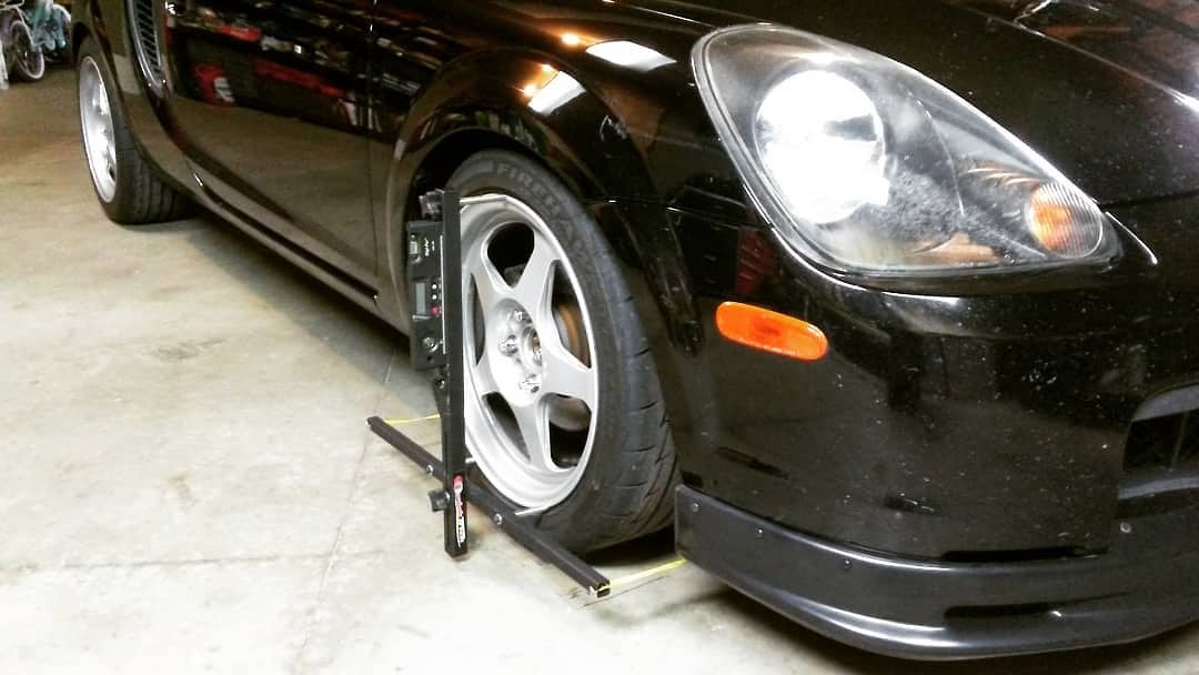 QTAlignment's tweet image. #WheelWednesday
Time to treat your chariot correct! Make sure it's running true with the help of QuickTrick Alignment kits. 
Starting at 329.99 on quicktrickalignment.com! 
#wheelalignment #diyalignment 
Repost from @crudeengineering  Touch up to the alignment on Gods Chariot.