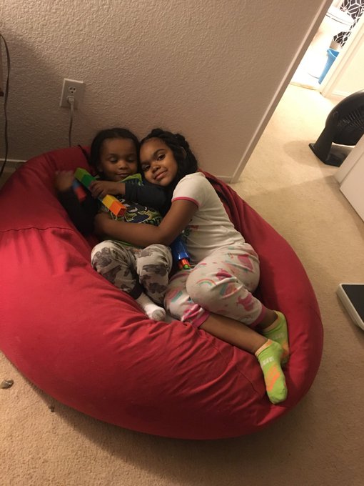 #GodChildAppreciation They glo up so cute cause they 2 1/2 years apart like me n mah twin @aaj_____ https://t<a href="/tag/godchildappreciation"class="tags">#GodChildAppreciation</a>