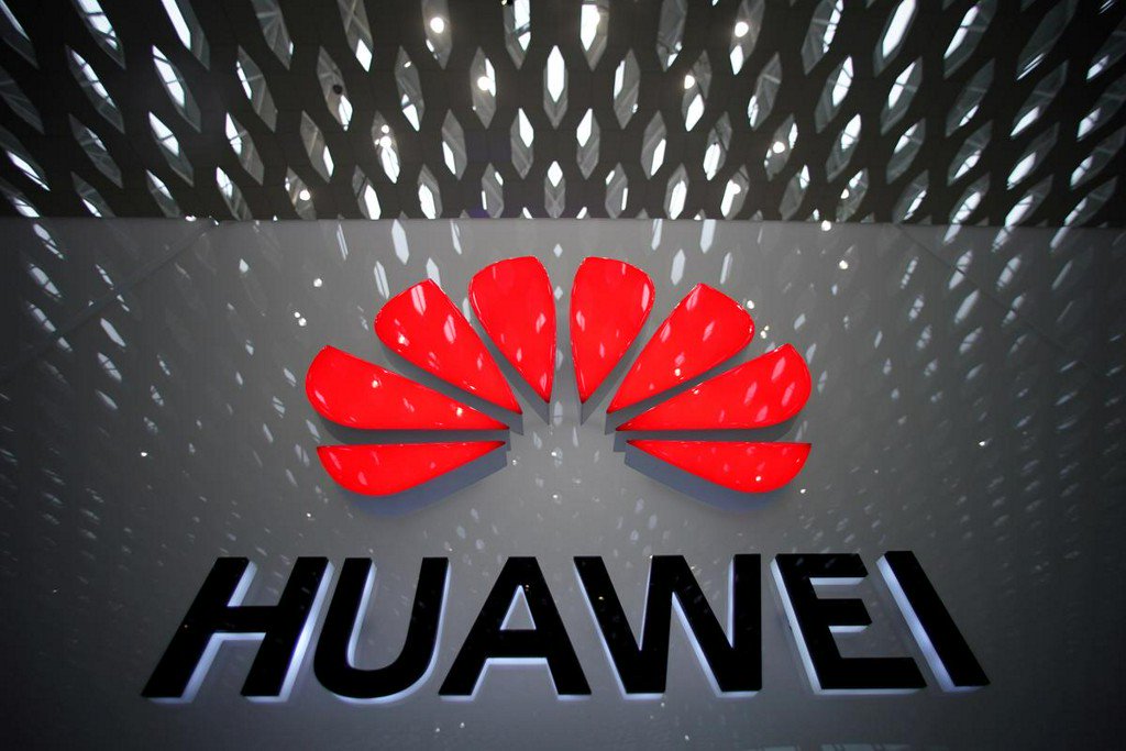 Reuters On Twitter U S Government Contractors Get First Look At Huawei Ban Https T Co 41guxebdmq