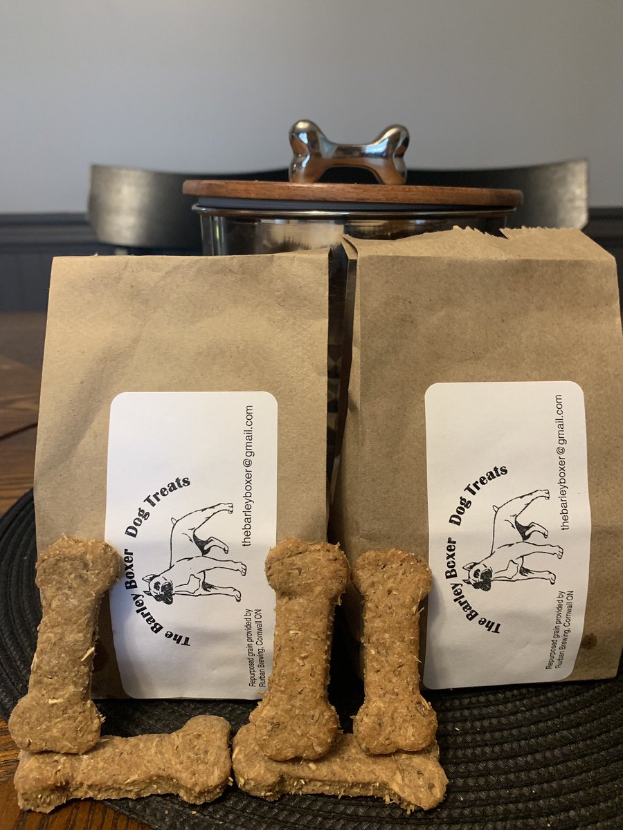 jeffncherie's tweet photo. New batch of #thebarleyboxer dog treats made with strawberry mango peach and banana #repurposedbeergrain courtesy of @RurbanBrewing #drinklocal #eatlocal #supportlocal #boxerapproved #knowwhatyourefeedingyourdog https://t.co/Dsyxj8W7vu