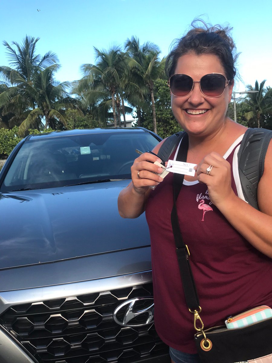 After trying to park for an hour at South Beach you give in and valley the rental! “Try Something New” #METeach #SummerSelfieBingo