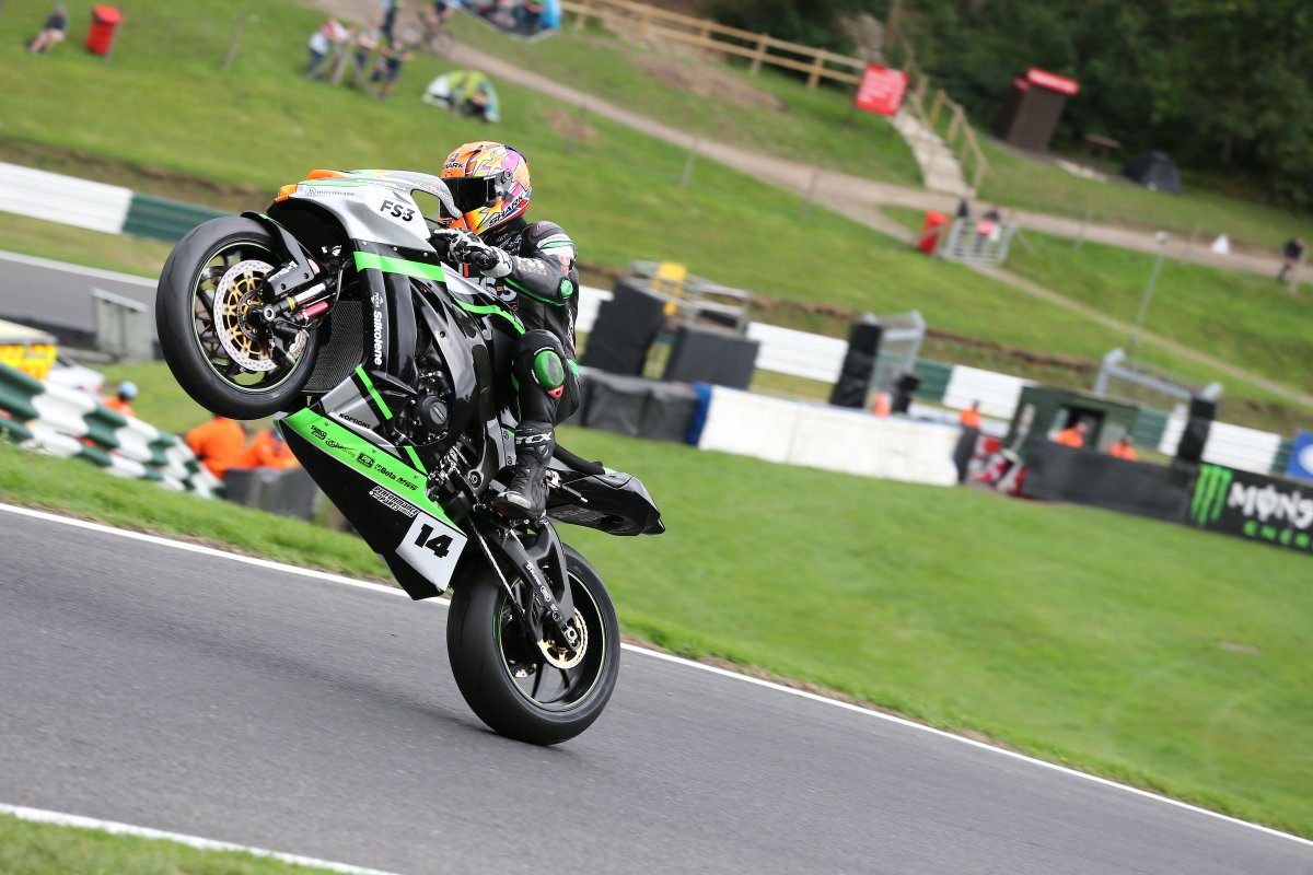 DatatagID's tweet photo. It's Wednesday and that can only mean one thing...It's wheelie time!
This time, we'll let you decide who does it best over the mountain...Is it @peterhickman60, @JoshBrookes or curveball, @LeeJack14! 👍 #WheelieWednesday https://t.co/lWmhWgPw6D