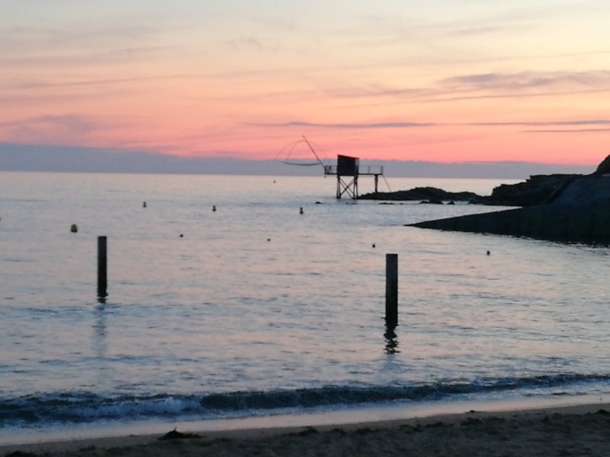 EmmaTomeXI's tweet photo. #Photo 📸 by me
De l'instant T couchant
#Portmain https://t.co/pl2opvcEsS