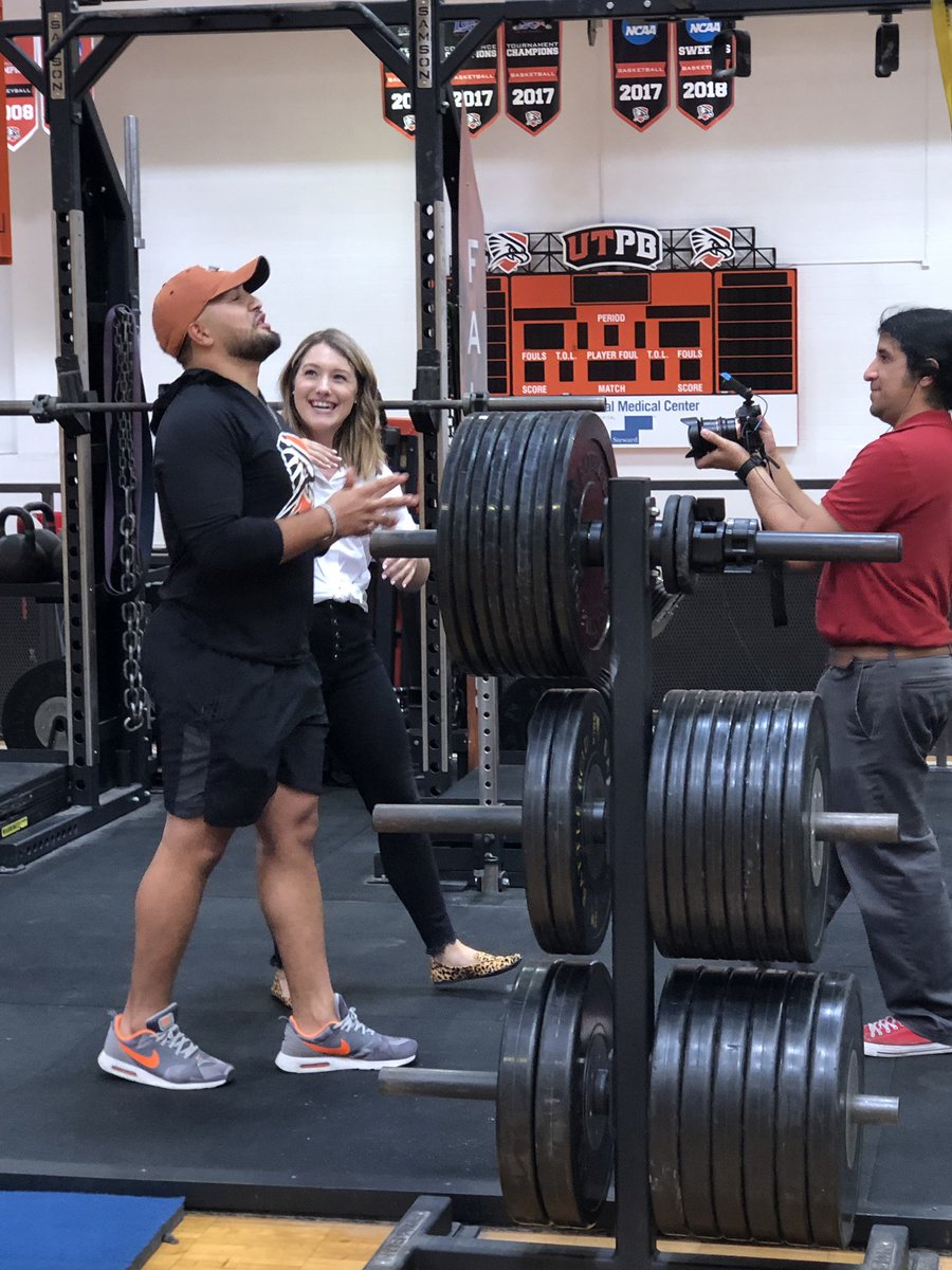 coachcarrigan10's tweet image. Former Midland Bulldawg @EmilioSolis_ is getting ready to graduate from @Utpb in 1 week and play his senior season with @UTPBFootball #Day1Guy #GuyHasGrit #StayedTheCourse