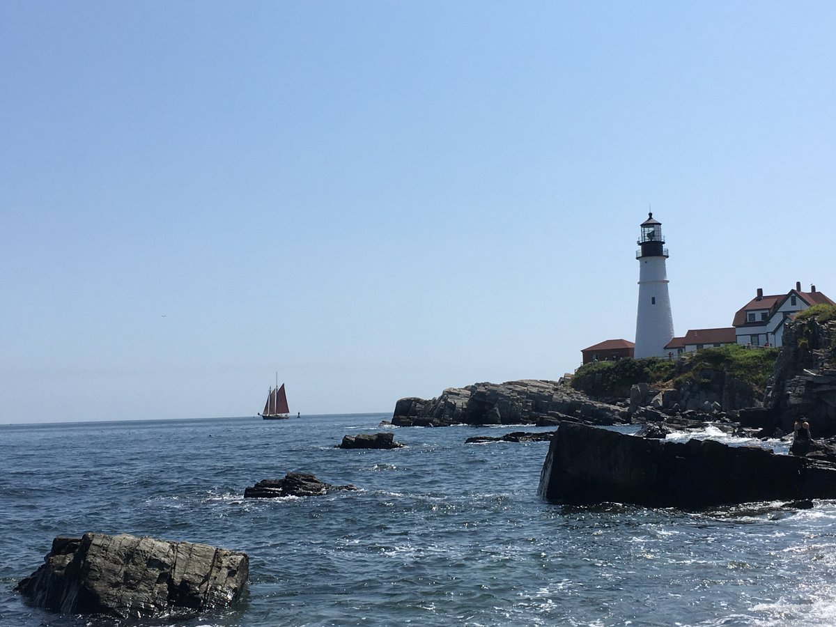 amsocmatbio's tweet photo. Where in the World is ASMB? See if you can guess where  @NabaLabUIC has been this summer. Send us your own summer photos for this game! #ScienceOnTour #summertravels. https://t.co/4hehAz901R