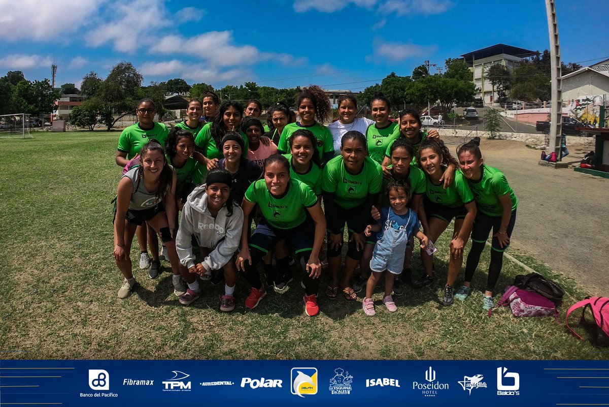 DelfinScF's tweet photo. ¡VAMOS!💙💛

Un día más de entrenamientos, nuestros pensamientos se enfocan únicamente en el duelo del domingo ante Guayaquil City.

#ElOrgulloDeManabí
#SuperLigaEc
#CetáceasDeCorazón https://t.co/NK1FInNViF