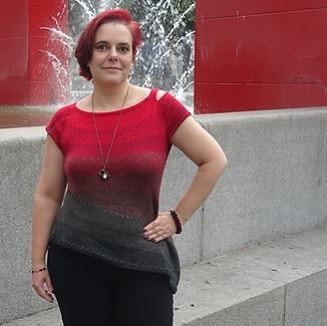 Selana1505's tweet photo. Acute Angle shirt is an asymmetrical summer top designed with gradient yarns in mind. It comes in sizes from 36" to 52" inch bust.
Pattern is available on Ravelry.
#knitter #knittinglove #knittersgonnaknit #knittersofinstagram #knittersofig #knittersof… https://t.co/naX8n7kP5R https://t.co/OElkBi1boC