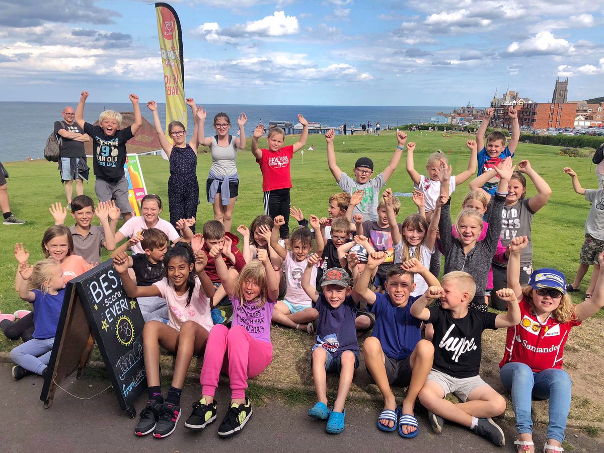 Amazing day for #CromerCarnival Children's Week free golf competition ⛳️
40-50 children attended and it was great to see everyone having so much fun 😄
<a href="/CromerCarnival/">Cromer Carnival</a> @EnjoyCromer