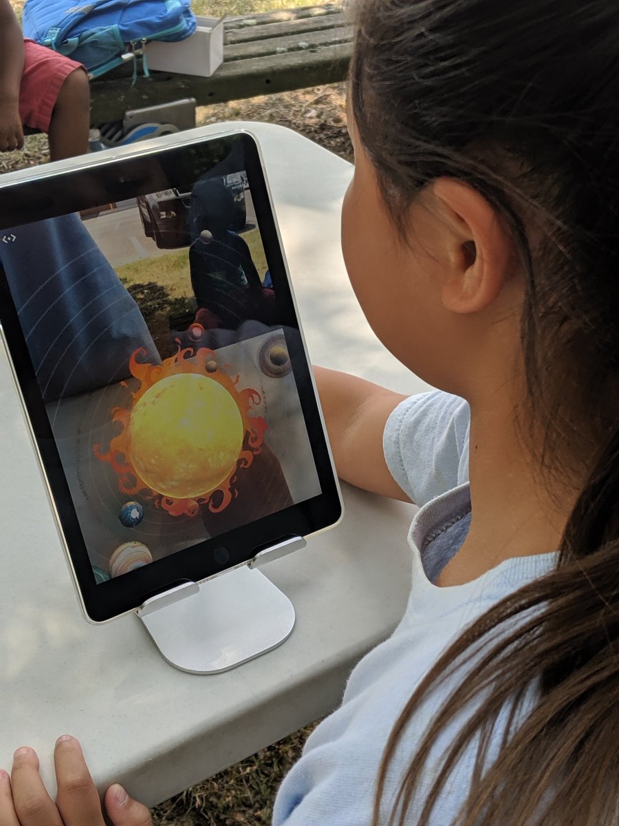 EnrichmentStep's tweet photo. The Palmyra Cove Environmental Education Foundation came to Camp with the Mobile Geoscience Laboratory. #WEareCHPS #scienceexploration #cherryhillscience  #MakingMemories https://t.co/dCe8nej218