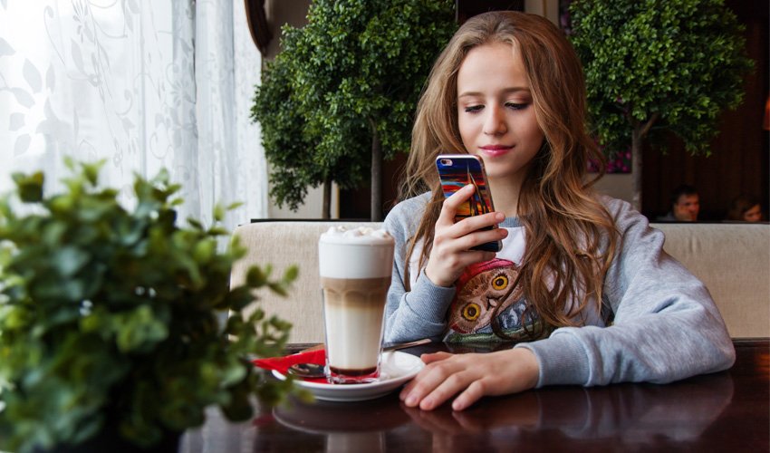 Reductress's tweet photo. How To Ignore Texts From Your Ex Like A Republican Ignores White Nationalist Terrorism: https://t.co/EU27ZxBU2U https://t.co/Vb2qssZaw9