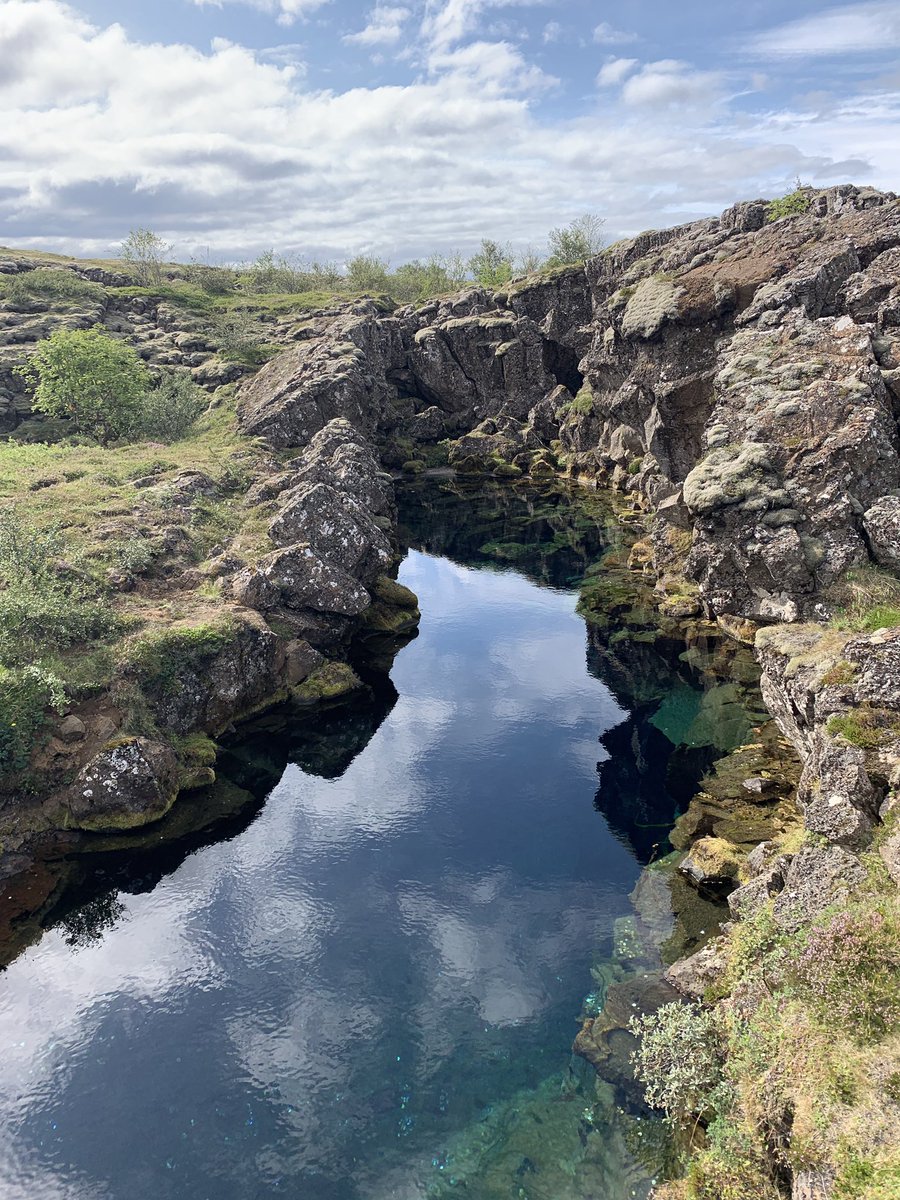 GreenfenceJacob's tweet photo. Iceland was pretty cool too btw https://t.co/g0hVqs87AN