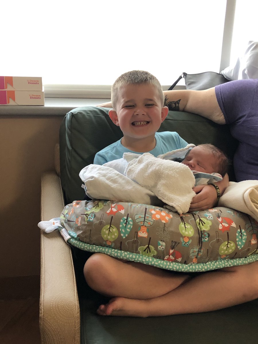 HalickiJanet's tweet photo. So happy for my son Brandon and my daughter-in-law. Proud grandmother of Owen and his new baby brother, Benjamin William. https://t.co/Qy7vD7pav9