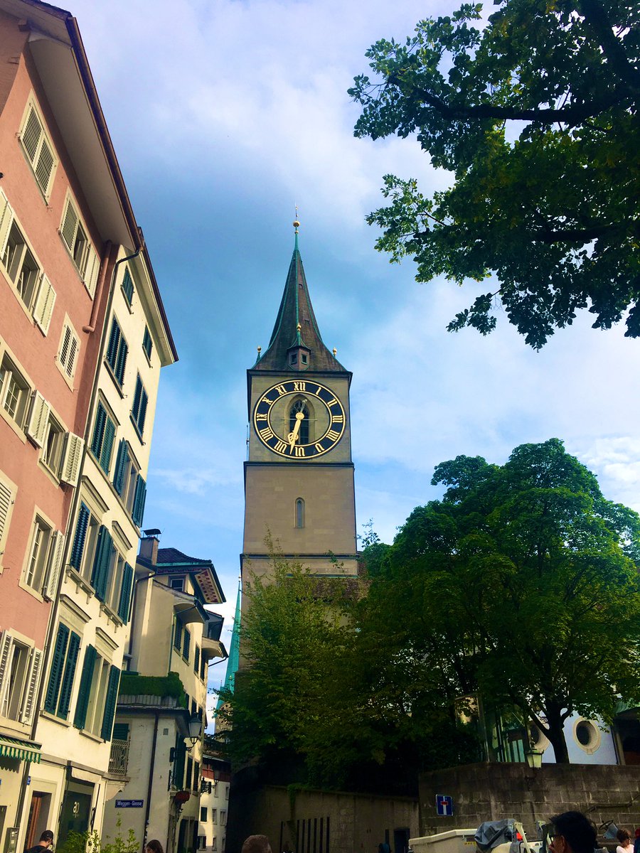 Bella_Barlow's tweet photo. Lovely week so far #musicaldirecting in #Zurich Hello #Switzerland #Lake #MoreLake #Clocktower #composerlife #thatviewthough https://t.co/qYdPkJz4HK