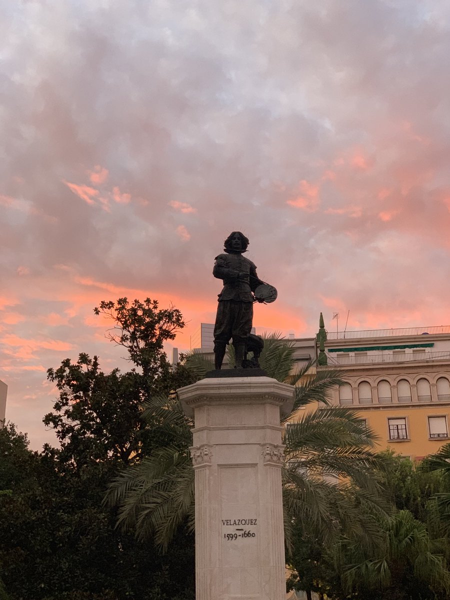 El cielo desde la plaza del duque de sevilla