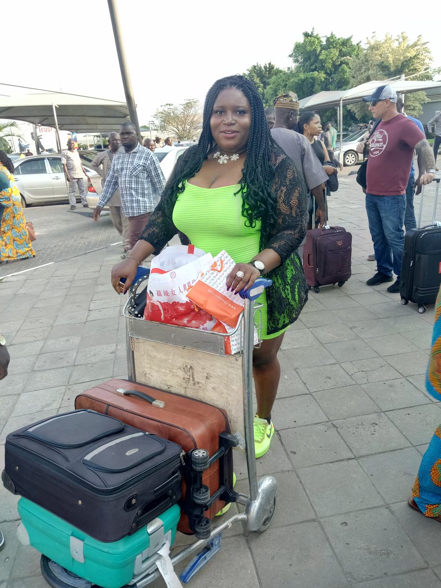 Eyen_Itu's tweet photo. Best way to deal with haters, keep calm n stay classy...
#Vacation
#ChubbyBoss https://t.co/EUm6XE9UKv