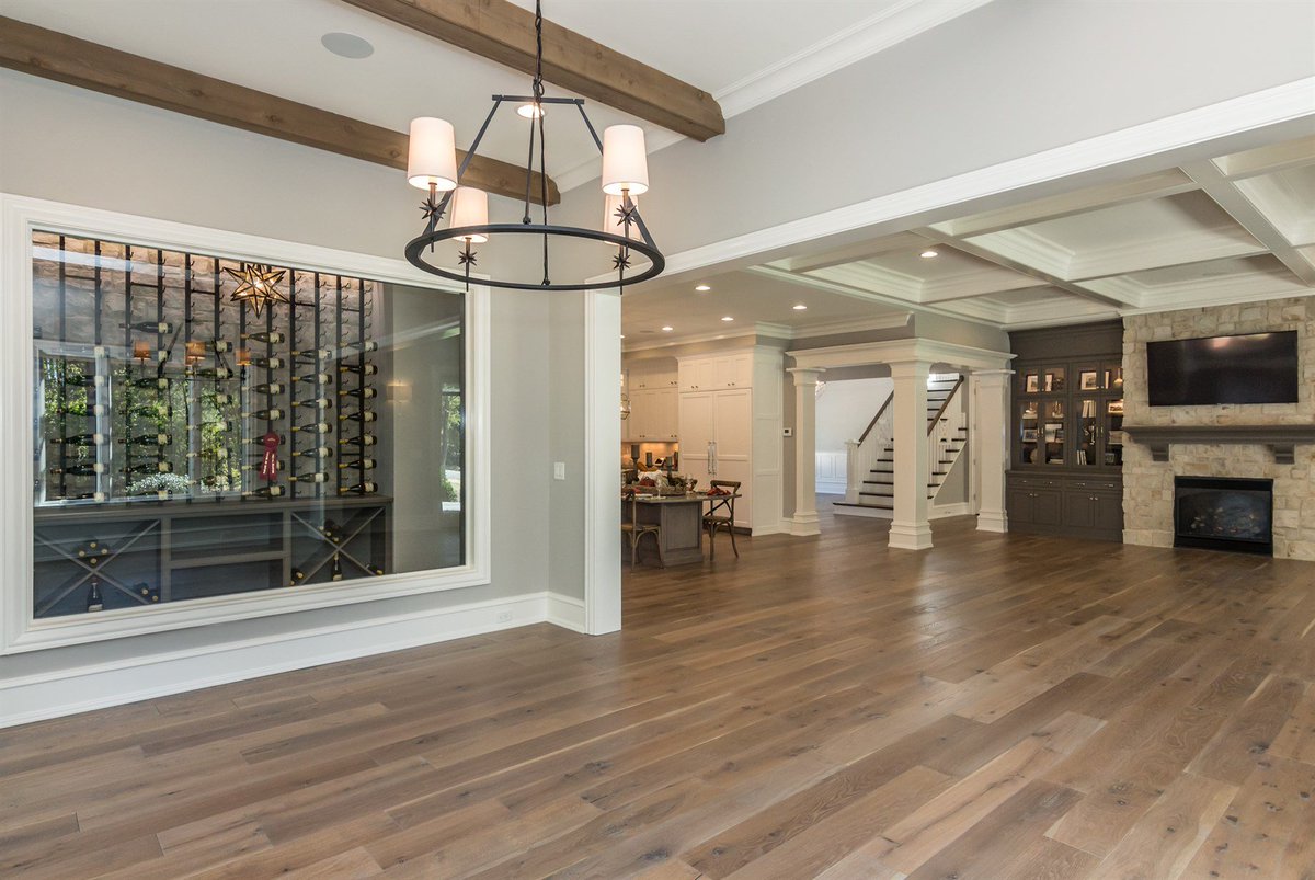 It's wine Wednesday! Checkout some of these amazing rooms in collaboration with Loyd Builders. Cheers! 

#winerooms #winedownwednesday #winelover #winecellar #winecellardesign #interiordesign #architecture #millwork #trimdetails #customwoodworking