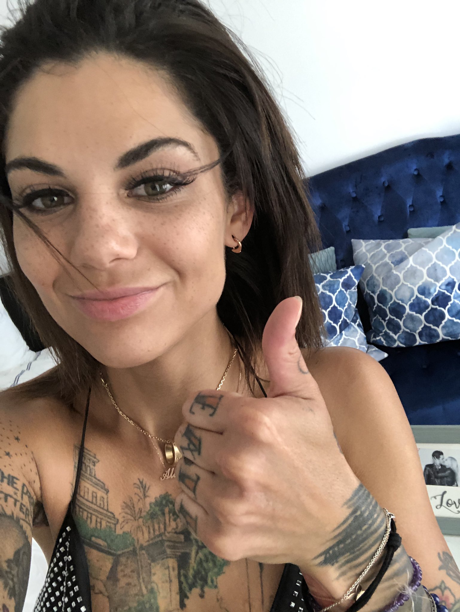 Bonnie Rotten ® on Twitter.