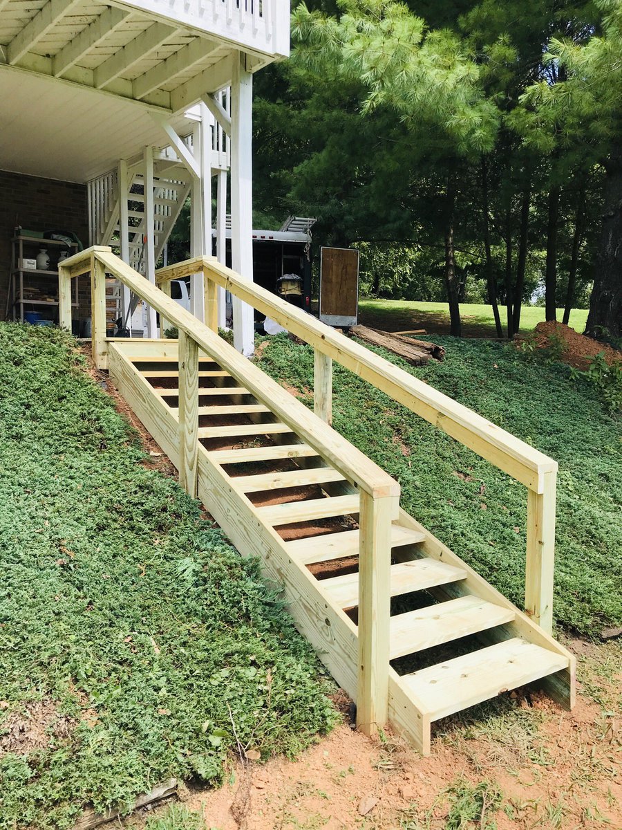 abethehandyman's tweet photo. From scary hazardous to sturdy safe and beautiful deck stairs, landing with handrails. #handyman #ashevillehandyman #homeimprovement #deckproject #biltmorelake #biltmorevillage #biltmoreforest #lakejunaluska https://t.co/DLrNj8JLhH