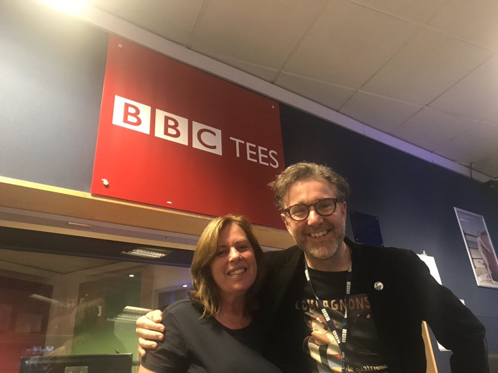 Bob_Fischer's tweet photo. What a lovely night on @BBCTees... thanks to Jenna from @BookCornerShop and @DalesAnita for joining me live in the studio, and to @grahamkw of @TVYears on the blowers! Anita also took a picture of me and henchman @DNRagusa, and yes... my head IS that massive. #manhead https://t.co/2FMToildU1