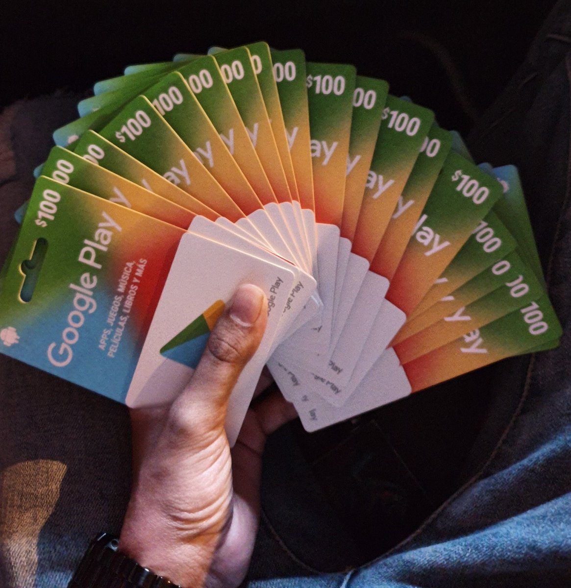 Dark Light tweet media