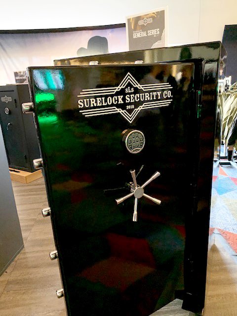 Surelock_Co's tweet photo. #WBW Showing off our General 35 @ SHOT Show 2019. With 16 active locking bolts that are 1.5" inches each, #SureLockSafes has the security you've been searching for and won't break the bank
#asafeineveryhome #shotshow2019 #surelock #surelocksecurity #lockedandloaded #generalseries https://t.co/a9w6RpqBcp