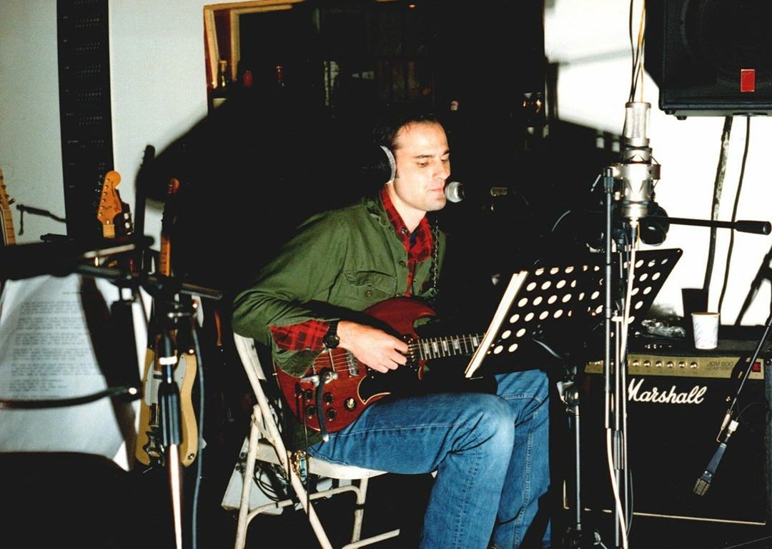 Rip David Berman. Too sad. The world didn't deserve his music. "All my favorite singers couldn't sing." 
An all time favorite. 
#DavidBerman #silverjews #purplemountains