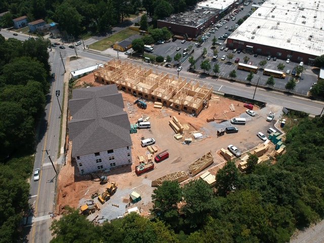 cityofrefugeatl's tweet photo. We love watching progress unfold on #The1300 site! It’s a wonder to see it look more and more like home as it nears completion. ✨🏠 #WhereGoodWorks https://t.co/nRFZuUsx8Z
