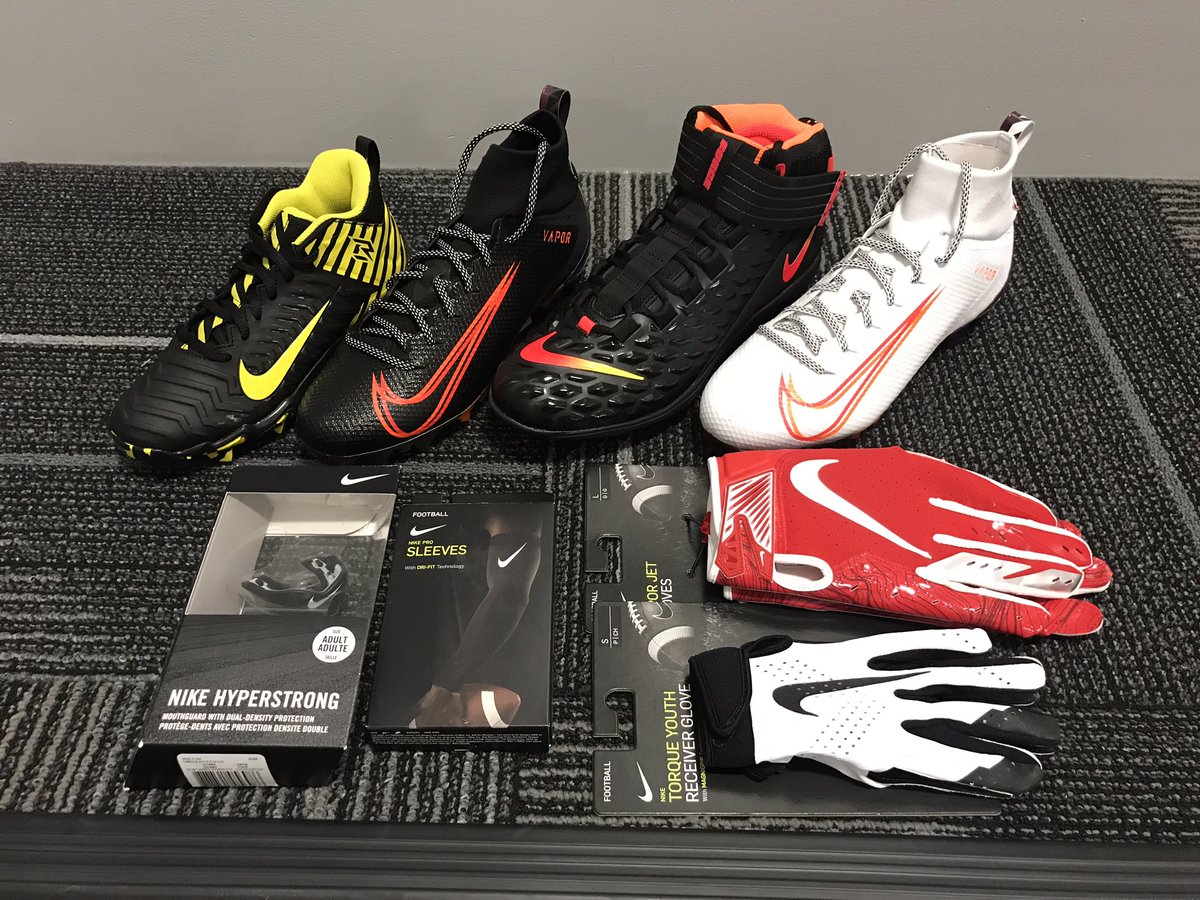 nike store redding ca