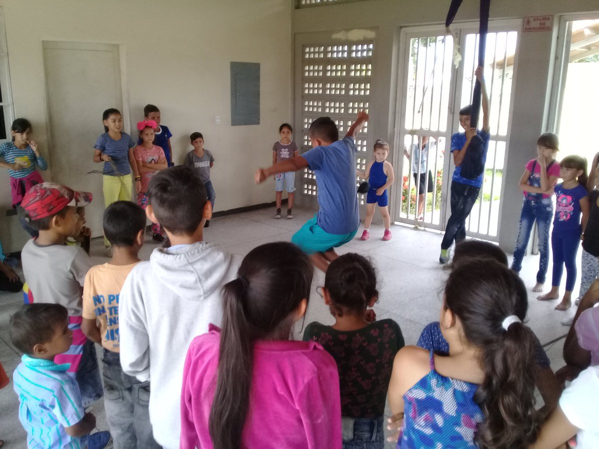LICEOFREDDYWILS's tweet photo. Activos los juegos tradicionales en agosto de diversión @charlychaves @supervisionZET1 @MPPEDUCACION @clifpmff https://t.co/F3pCk4dgbt
