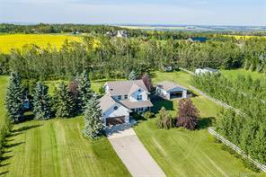 KariFlaws's tweet photo. Beautiful 4 🛌 3 🛁 acreage with two garages #KaytonEstates #sylvanlake To book a showing or more info call 403.357.6986 😊MLS®#:CA0162596 https://t.co/P0aq6GhFgL